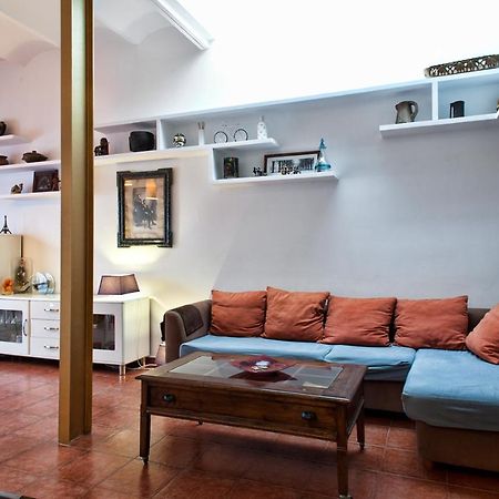 Holiday Home La Casa Azul Barcelona Exterior photo