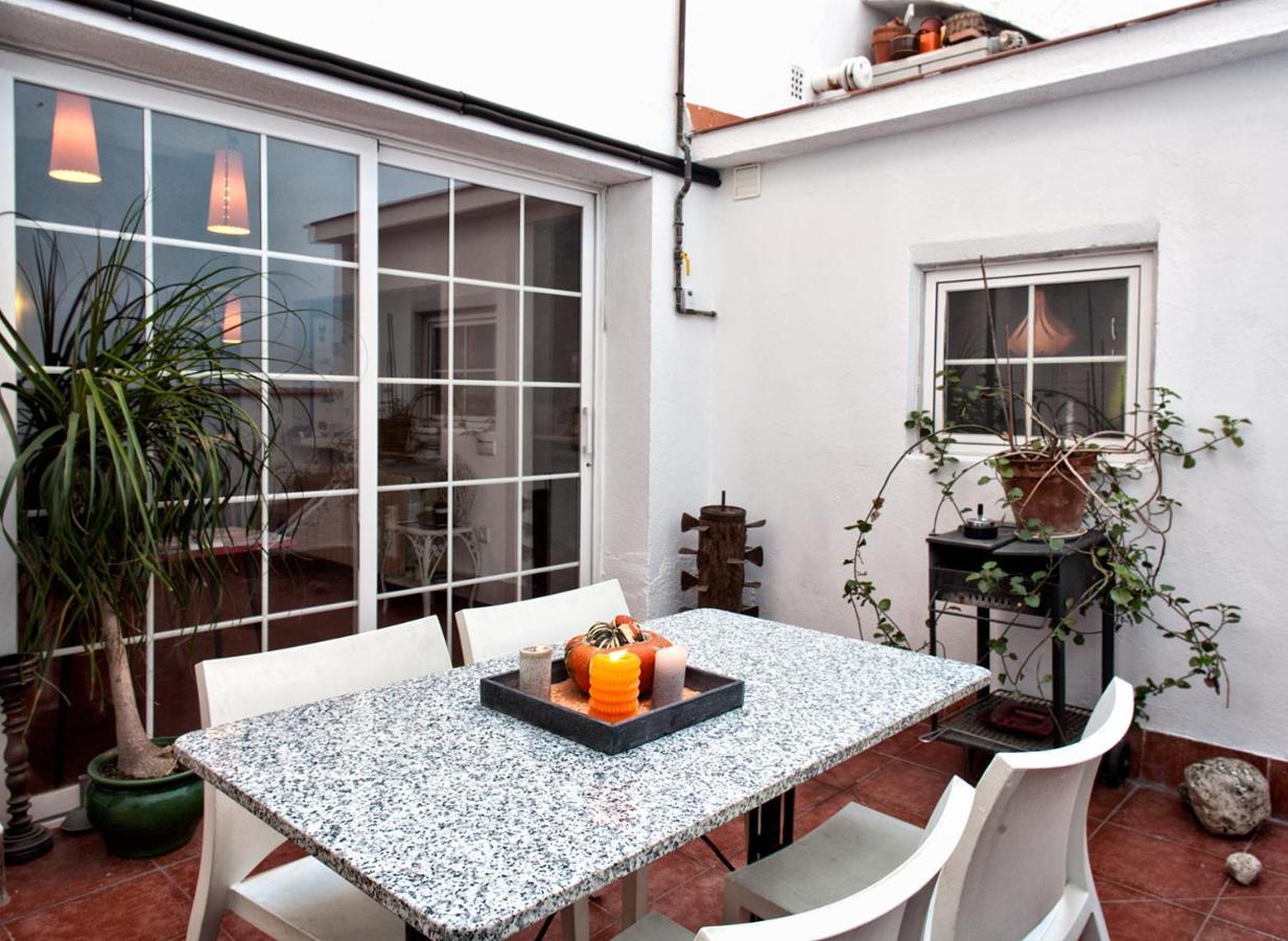 Holiday Home La Casa Azul Barcelona Exterior photo